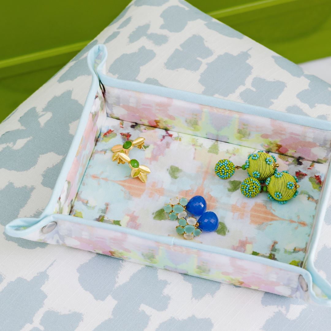 Accessories - Snap Tray - Brooks Ave.