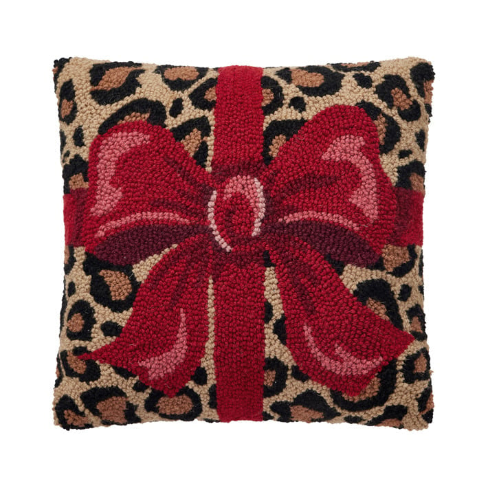 Seasonal - Pillow - Leopard Present Hook - 16”x16”