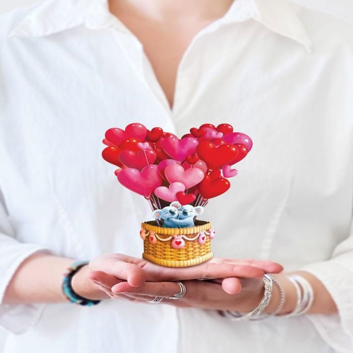 Seasonal - Valentine’s Day - Pop Up Card - Mini Heart Balloons