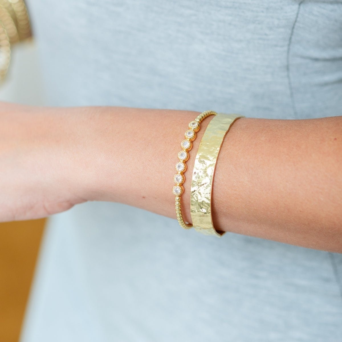 Jewelry - Bracelet - Cuff - Sculpted Texture - Gold