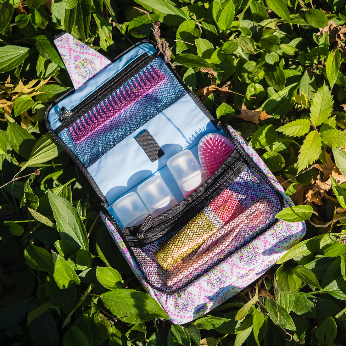 Accessories- Toiletry Bag - Hanging - Beauty Gordito - Inna Garden