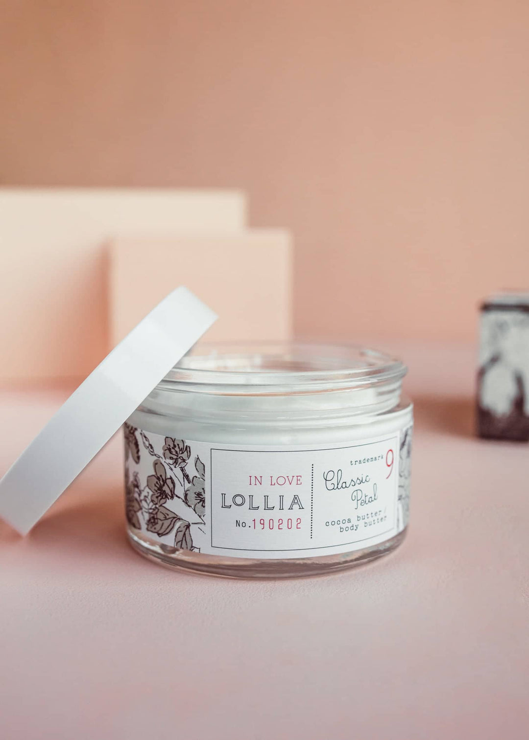 Body Butter - In Love - Classic Petal - 5.5oz