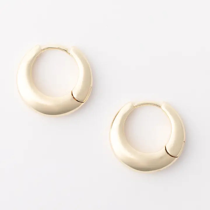 Michelle McDowell Gold evie hoop earrings on a white background