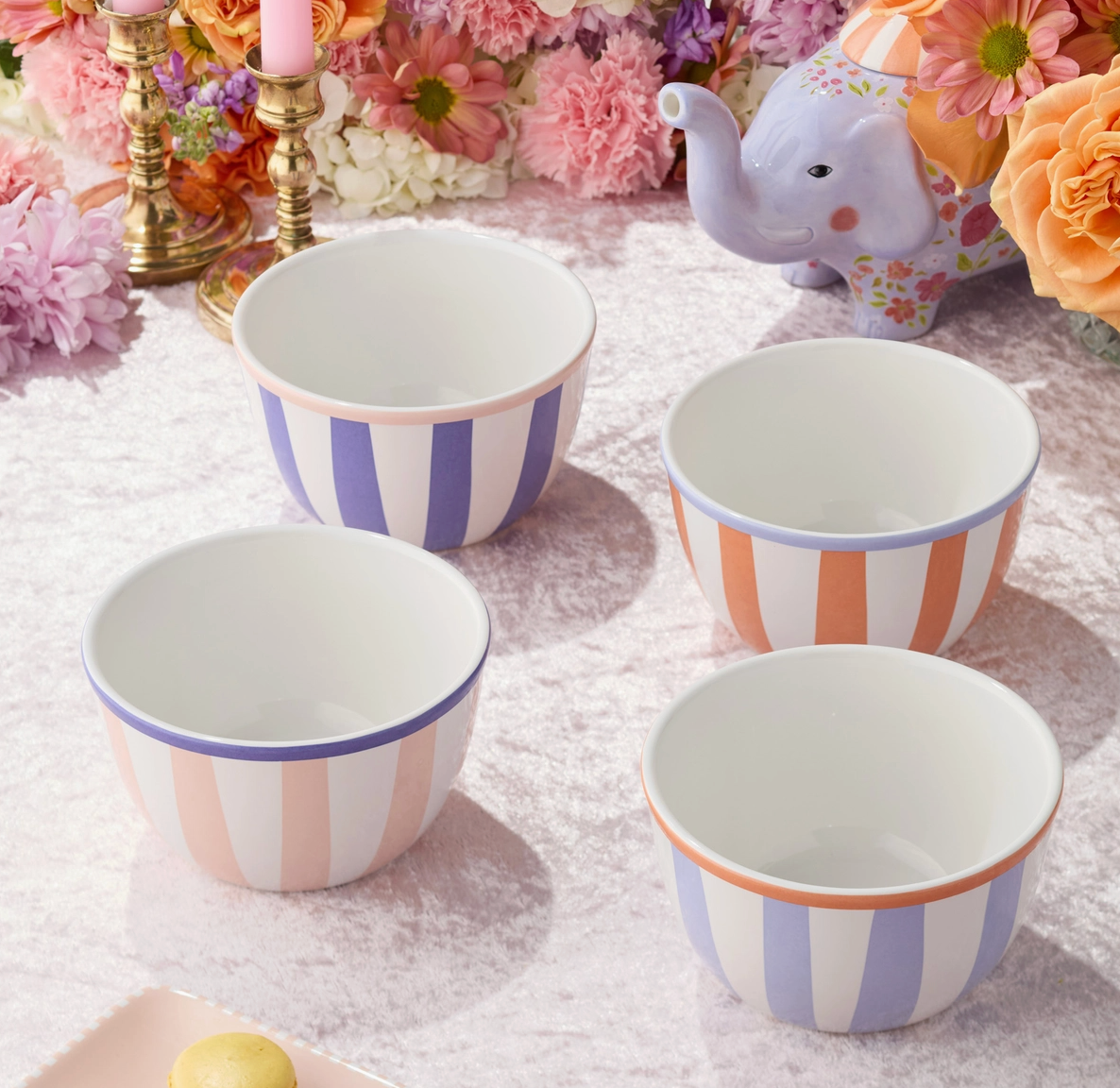Home - Bowl - Menagerie Ceramic - Set of 4 -Ice Cream 5.25' x 3"